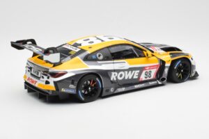 BMW M4 G82 GT3 Rowe Racing #98 ADAC 24 Hours Nürburgring 2022 Minichamps 1:18 113222098 Kov – obrázok 3 z 8