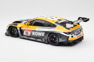 BMW M4 G82 GT3 Rowe Racing #98 ADAC 24 Hours Nürburgring 2022 Minichamps 1:18 113222098 Kov – obrázok 7 z 8