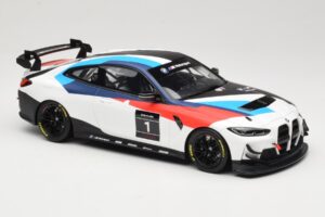BMW M4 G82 GT4 #1 Presentation 2022 Otto 1:18 OT1228 Živica – obrázok 4 z 6