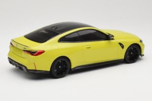 BMW M4 G82 Žltý Minichamps 1:18 155020120 Kov – obrázok 2 z 6