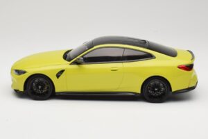 BMW M4 G82 Žltý Minichamps 1:18 155020120 Kov – obrázok 3 z 6