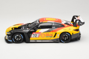BMW M4 GT3 #72 D. Harper / M. Hesse / N. Verhagen BMW Junior Team 24 Hours of Nurburgring 2023 Minichamps 1:18 113232072 Kov – obrázok 4 z 8