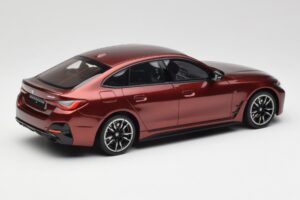 BMW M440i G26 Gran Coupe Aventurine Červený Otto 1:18 OT1075 Živica – obrázok 2 z 6