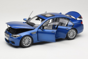 BMW M5 F10 Monte Carlo Blue Paragon 1:18 80432186352 Kov – obrázok 2 z 8