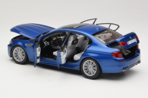 BMW M5 F10 Monte Carlo Blue Paragon 1:18 80432186352 Kov – obrázok 5 z 8