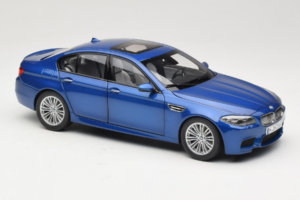 BMW M5 F10 Monte Carlo Blue Paragon 1:18 80432186352 Kov – obrázok 6 z 8