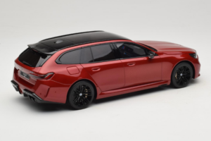 BMW M5 G99 Touring Fire Red GT Spirit 1:18 GT964 Živica – obrázok 2 z 6