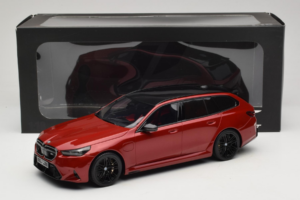 BMW M5 G99 Touring Fire Red GT Spirit 1:18 GT964 Živica – obrázok 6 z 6