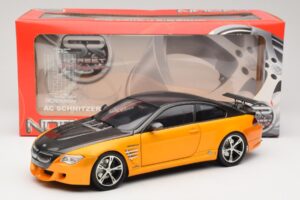 BMW M6 E63 AC Schnitzer Tension Yellow & Black Norev 1:18 183550 Kov – obrázok 8 z 8
