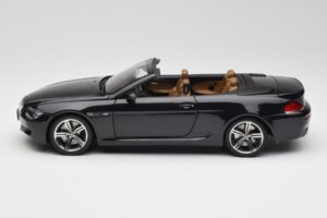 BMW M6 E64 Kabriolet Sapphire Black Kyosho 1:18 80430417424 Kov – obrázok 5 z 9