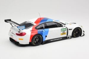 BMW M6 GT3 F13 #42 BMW Team Schnitzer R. Collard / P. Eng ADAC GT Masters Oschersleben 2017 Minichamps 1:18 155172652 Kov – obrázok 2 z 6