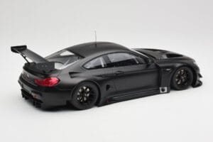 BMW M6 GT3 F13 Plain Body Version Matte Black Minichamps 1:18 155162610 Kov – obrázok 2 z 6