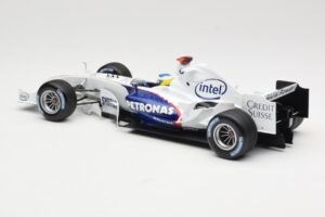 BMW Sauber F1.06 #16 N. Heidfeld Launch Version 2006 Minichamps 1:18 80430413183 Kov – obrázok 5 z 6