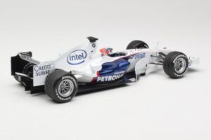 BMW Sauber F1.07 #10 R. Kubica Launch Version 2007 Minichamps 1:18 80430426995 Kov – obrázok 2 z 7