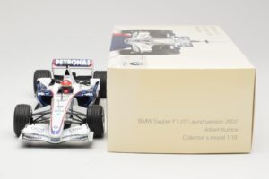 BMW Sauber F1.07 #10 R. Kubica Launch Version 2007 Minichamps 1:18 80430426995 Kov – obrázok 6 z 7