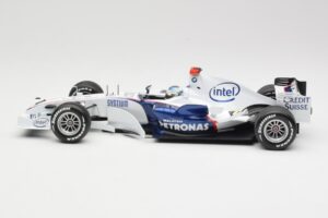 BMW Sauber F1.07 #9 N. Heidfeld Launch Version 2007 Minichamps 1:18 80430426994 Kov – obrázok 3 z 7