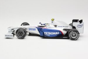 BMW Sauber F1.09 #6 N. Heidfeld Launch Version 2009 Minichamps 1:18 80432154856 Kov – obrázok 3 z 7