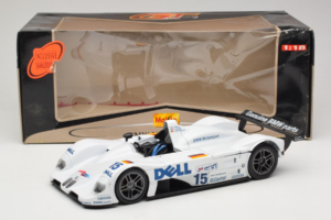 BMW V12 LMR #15 Y. Dalmas / J. Winkelhock / P. Martini 24 Hours of Le Mans Winner 1999 Maisto 1:18 56062 Kov – obrázok 8 z 8