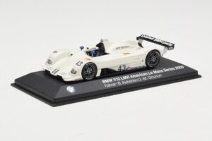 BMW V12 LMR LMP1 #43 B. Auberlen / M. Gounon 24 Hours of Le Mans 2000 Minichamps 1:43 80420018216 Kov – obrázok 2 z 4