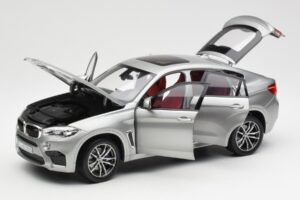 BMW X6 M F86 Donington Šedá Metalíza Norev 1:18 80432364886 Kov – obrázok 2 z 8