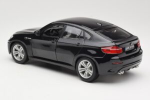 BMW X6 M E71 Čierny Bburago 1:18 18-12081 Kov – obrázok 7 z 8
