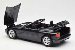 BMW Z1 Čierny Metalický Minichamps 1:18 180020100 Kov – obrázok 5 z 8