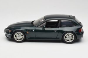 BMW Z3 Coupe 2.8 Green Metallic UT Models 1:18 20422 Kov – obrázok 4 z 7