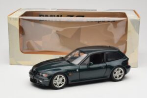 BMW Z3 Coupe 2.8 Green Metallic UT Models 1:18 20422 Kov – obrázok 7 z 7