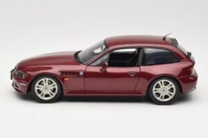 BMW Z3 Coupe 2.8 Red Metallic UT Models 1:18 20423 Kov – obrázok 4 z 8