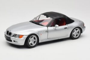 BMW Z3 Roadster 1.8 Strieborný UT Models 1:18 20404 Kov