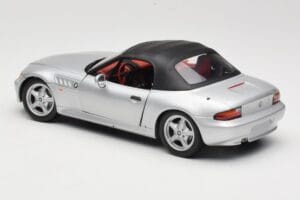 BMW Z3 Roadster 1.8 Strieborný UT Models 1:18 20404 Kov – obrázok 7 z 8