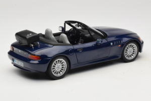 BMW Z3 Roadster Modrý Dealerská Edícia UT Models 1:18 80439422186 Kov – obrázok 3 z 8