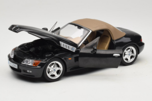 BMW Z3 Roadster Zelený Dealerská Edícia UT Models 1:18 80439411711 Kov – obrázok 2 z 8