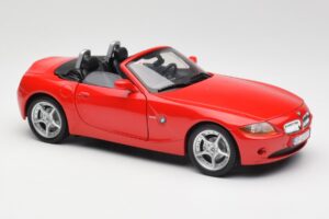 BMW Z4 E85 Roadster Červený Bburago 1:18 34046 Kov – obrázok 6 z 8