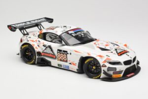 BMW Z4 E89 GT3 #888 Triple Eight Racing L. Mowle / J. Ratcliffe 24 Hours of Spa 2015 Minichamps 1:18 151152388 Kov – obrázok 4 z 6