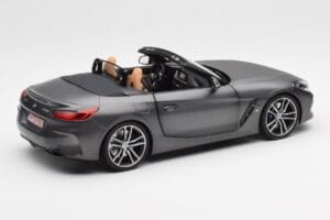 BMW Z4 G29 Šedý Metallic Norev 1:18 183270 Kov – obrázok 3 z 8
