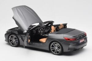 BMW Z4 G29 Šedý Metallic Norev 1:18 183270 Kov – obrázok 5 z 8