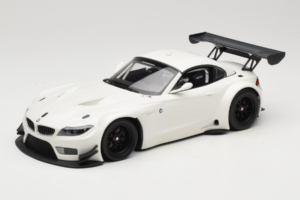 BMW Z4 GT3 E89 Biely Minichamps 1:18 151122301 Kov