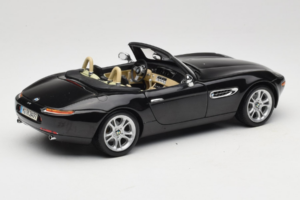 BMW Z8 Čierny Kyosho 1:18 80439411729 Kov – obrázok 3 z 9