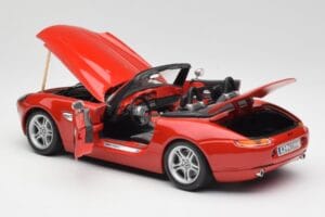 BMW Z8 E52 Červený Metalíza Bburago 1:18 18-12032 Kov – obrázok 5 z 8