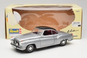 Borgward Isabella Coupe Šedý & Čierny Revell 1:18 8989 Kov – obrázok 2 z 8