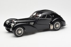 Bugatti 57SC Atlantic Čierny CMC 1:18 M-085 Kov