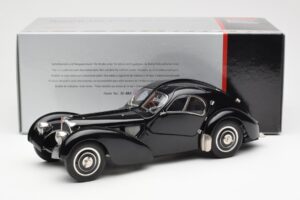 Bugatti 57SC Atlantic Čierny CMC 1:18 M-085 Kov – obrázok 6 z 6