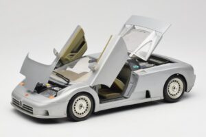 Bugatti EB110 Strieborný Bburago 1:18 3035-S Kov – obrázok 2 z 8