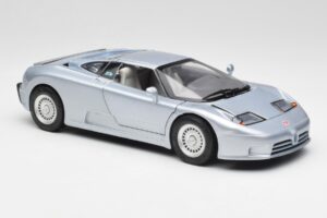 Bugatti EB110 SS Strieborný Anson 1:18 30303-W-M2 Kov – obrázok 6 z 8