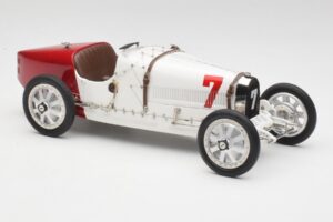 Bugatti Type 35 GP Poland 1924 CMC 1:18 M-100 B-003 Kov – obrázok 4 z 6