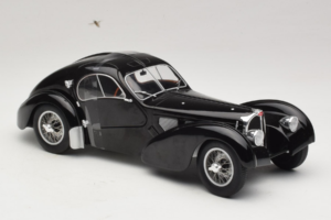 Bugatti Type 57 SC Atlantic Čierny Solido 1:18 S1802101 Kov – obrázok 4 z 6