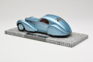 Bugatti Type 57SC Atlantic Modrý Minichamps 1:18 107110320 Kov – obrázok 5 z 6