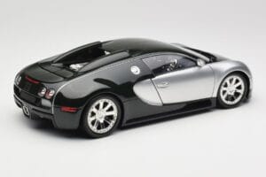 Bugatti Veyron Edition Centenaire Chrome Green Minichamps 1:18 100110852 Kov – obrázok 3 z 8