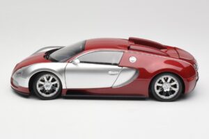 Bugatti Veyron Edition Centenaire Chrome Red Minichamps 1:18 100110851-O Kov – obrázok 4 z 8